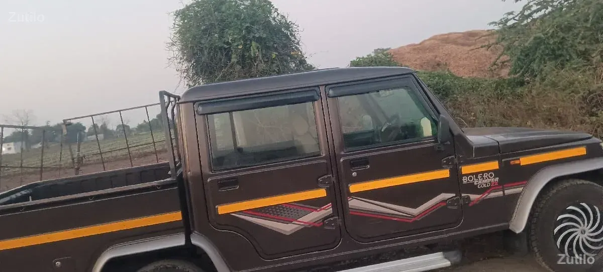 2021 મહેન્દ્ર બોલેરો કેમપર - Cars - Dwarka - Image 3