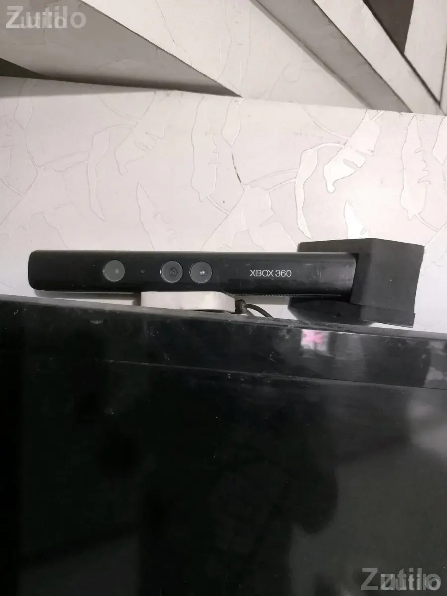 Xbox 360 Kinect Console with Controller - ગેમિંગ કન્સોલ - સુરેન્દ્રનગર શહેર - Image 3