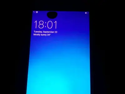 Oppo A37fw Smartphone with Display Damage
