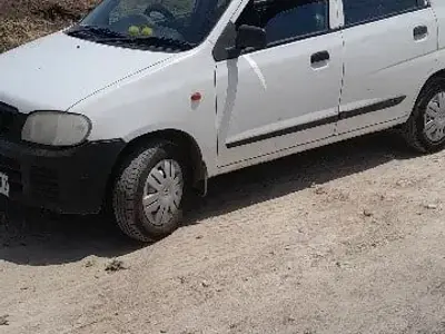 ફોર વ્હીલ-કાર વેચવાની છે