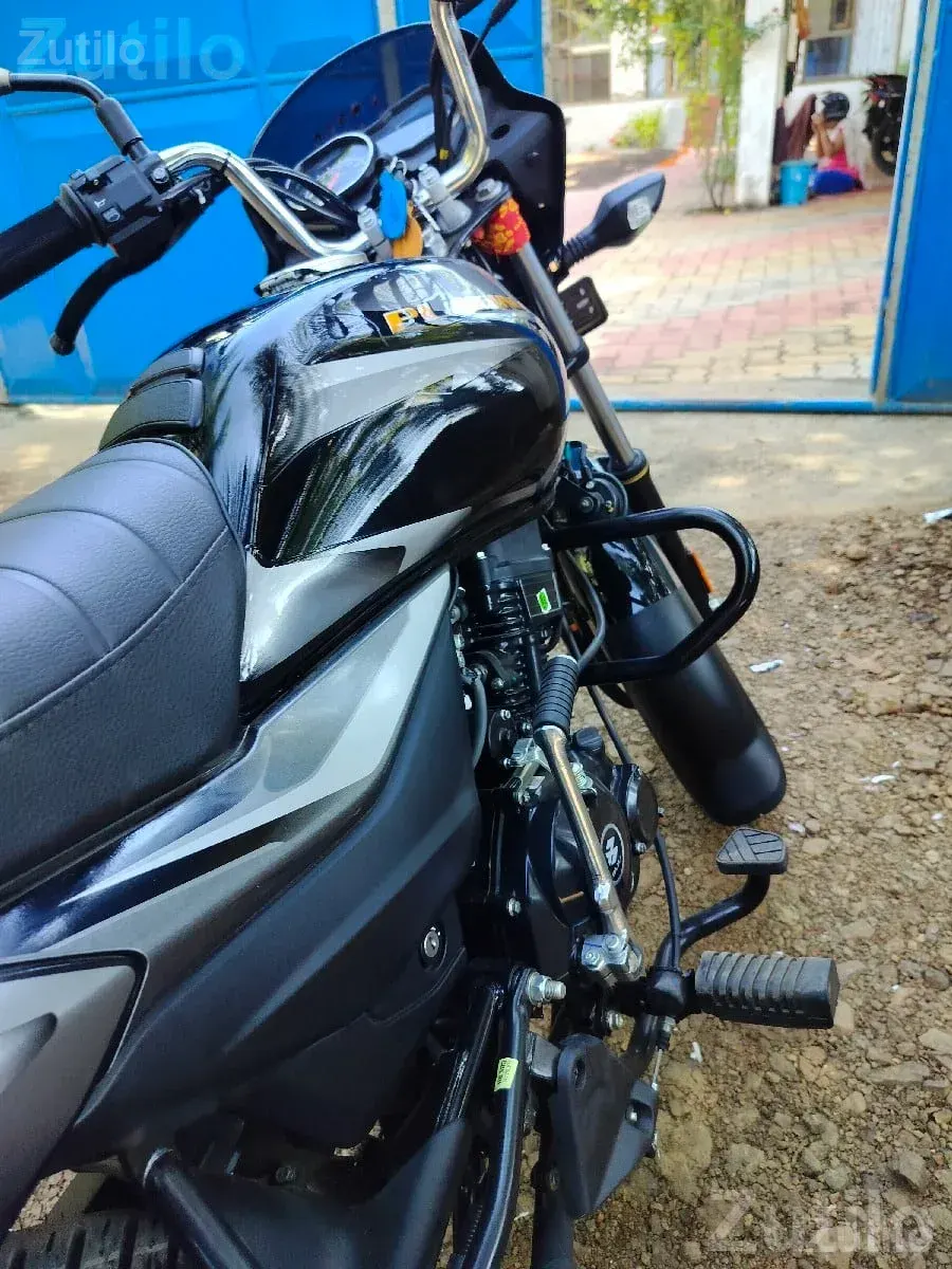 Bajaj Platina 110 ComforTec 2024 Bike - બાઇક્સ - માંગ્રોળ - Image 2