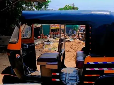 2010 Auto Rickshaw Passenger Vehicle 2010 Auto Rickshaw Passenger Vehicle