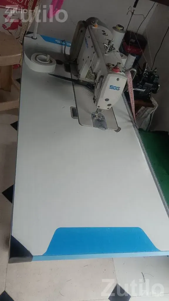 SGG Industrial Sewing Machine with Table - ટેક્સટાઇલ મશીનરી - ગઢડા - Image 4