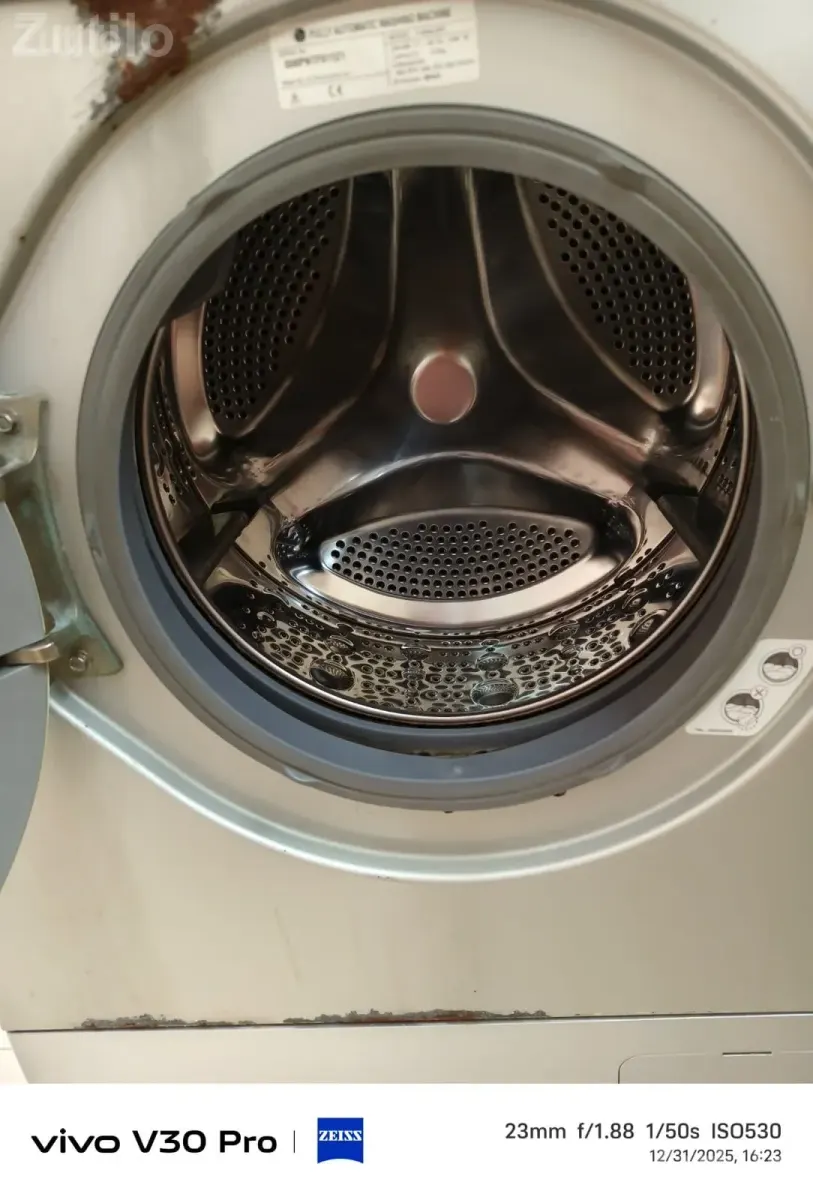 Lg frontload washing machine 5.5 kg - Washing Machines - Ahmedabad City - Image 2