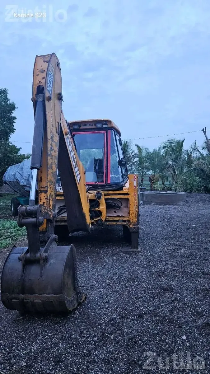 JCB 3DX Backhoe Loader 2011 Model - બાંધકામના વાહનો - ગોંડલ - Image 5