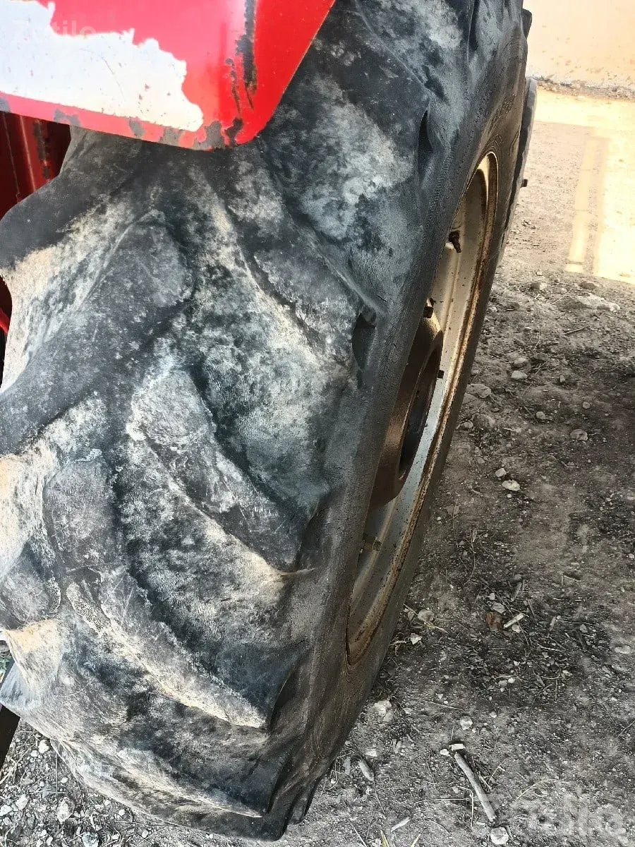 13.6-28 Tractor Tyre for Sale (Used) - ઓટો પાર્ટ્સ - આદિત્યાણા - Image 2