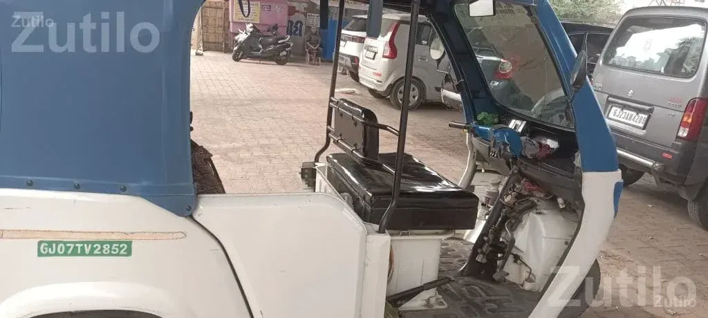 Mahindra Treo EV Rickshaw 2021 Model - Auto Rickshaws - Nadiad - Image 4