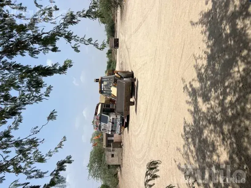 JCB Machine Available for Rent - Vehicle Rentals - Bhavnagar City - Image 3
