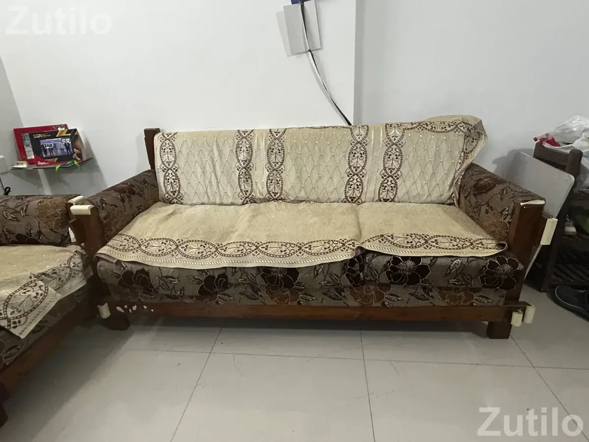 Sofa set(3 seater + 2 Seater) with centre table(6x3) - Sofa Sets & Couches - Ahmedabad City - Image 4