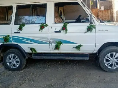 Toyota Qualis 2001 Model for Sale