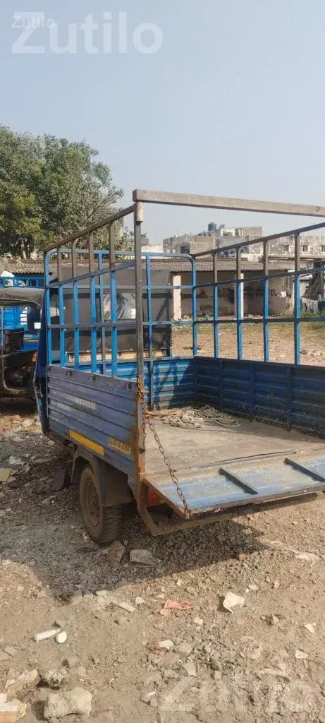 2015 Loading Auto Rickshaw Cargo Vehicle - Auto Rickshaws - Surat City - Image 3