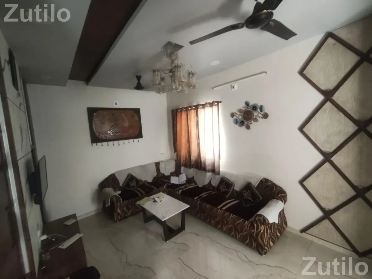 11 feet x 7 feet , L style 9 seated sofa - સોફા સેટ અને કાઉચ - વડોદરા શહેર - Image 3