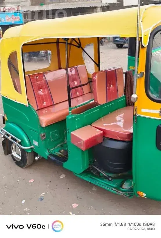 Bajaj 4 Stroke CNG Auto Rickshaw 2021 - Auto Rickshaws - Rajkot City - Image 5
