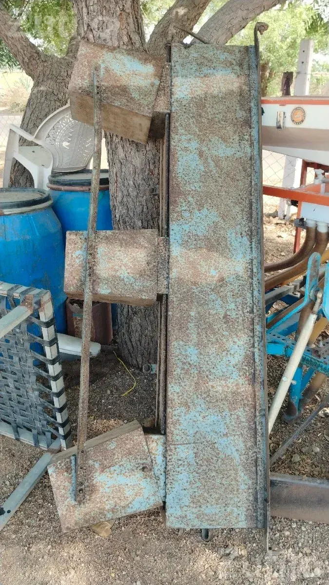 Trailer Side Panels for Fertilizer Loading - ઓટો પાર્ટ્સ - અમરેલી - Image 3