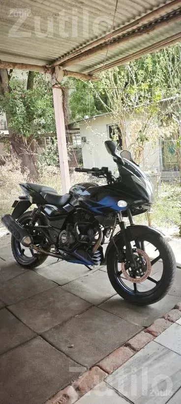 2020 Bajaj Pulsar 220, First Owner, 38000 km - Bikes - Vadodara City - Image 3