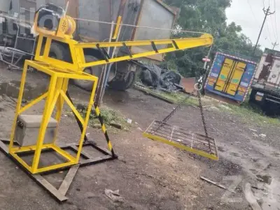 Construction Material Lift for Sand and Cement