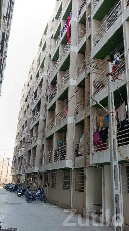 2 BHK Flat in Navin Towers Rajkot - House for Sale - Rajkot City - Image 1