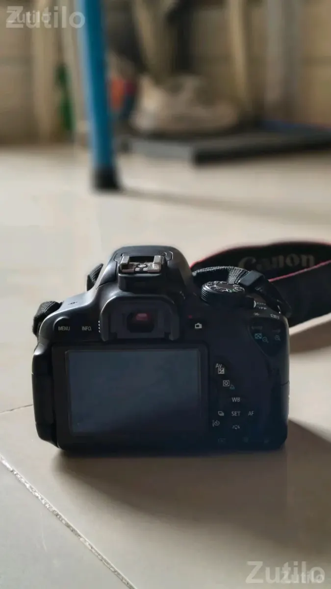 Canon EOS 700D DSLR Camera with 18-135mm Lens - Cameras - Patan City - Image 2