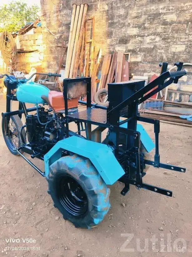 7.5 HP Engine Three Wheeler Utility Vehicle - Auto Rickshaws - Khambha - Image 2