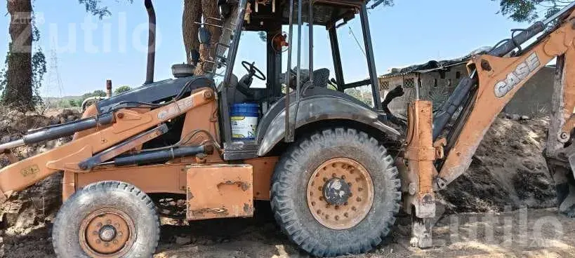 2013 Case Backhoe Loader in Good Condition - બાંધકામના વાહનો - નખત્રાણા - Image 3