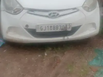 Hyundai Eon White Used Car for Sale Hyundai Eon White Used Car for Sale