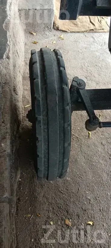 Mahavir Tractor Front Tyres Around 80% Tread - Auto Parts - Jasdan - Image 3