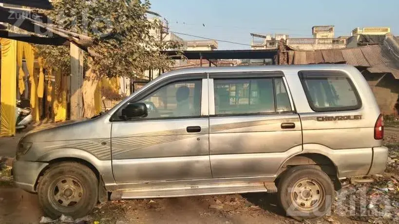 Chevrolet Tavera 2006 10 Seater - Cars - Petlad - Image 2
