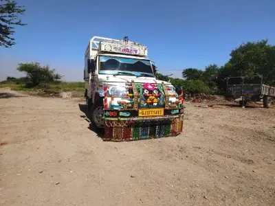 બોલેરો વેચવાનો છે