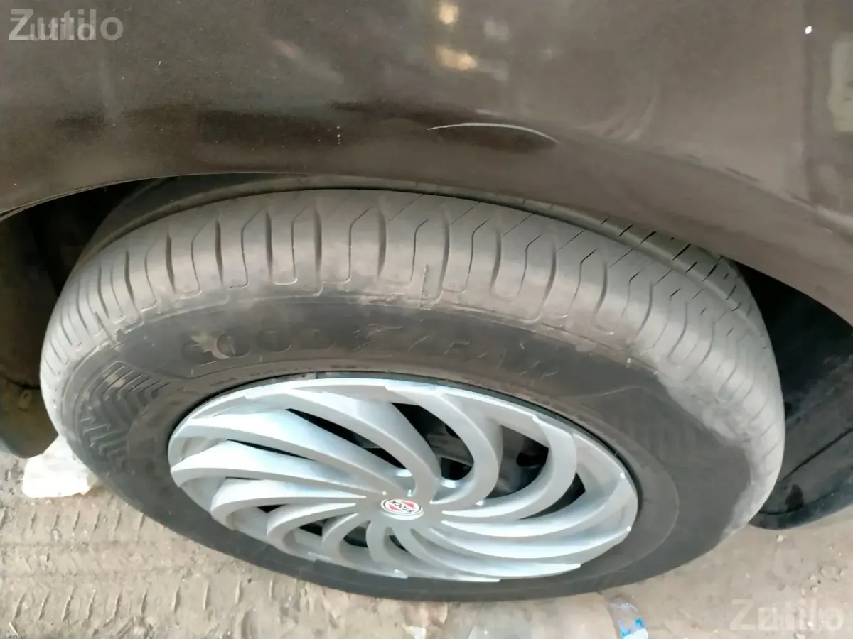 maruti - Cars - Ahmedabad City - Image 3