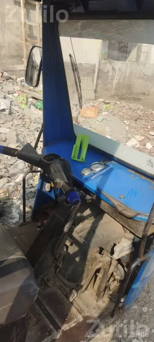 2015 Loading Auto Rickshaw Cargo Vehicle - Auto Rickshaws - Surat City - Image 5