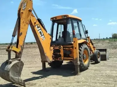 JCB Model 11 Backhoe Loader with Kirloskar Engine JCB Model 11 Backhoe Loader with Kirloskar Engine