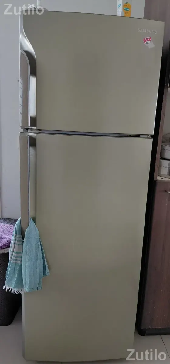 Samsung double door refrigerator - Refrigerators - Ahmedabad City - Image 2