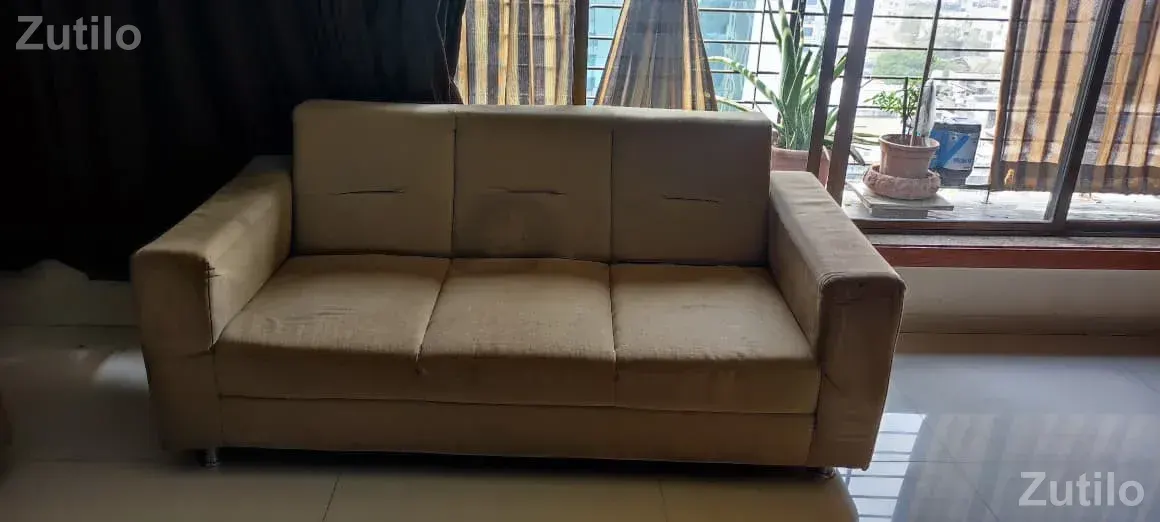 4+3 seat sofa set - સોફા સેટ અને કાઉચ - સુરત શહેર - Image 2