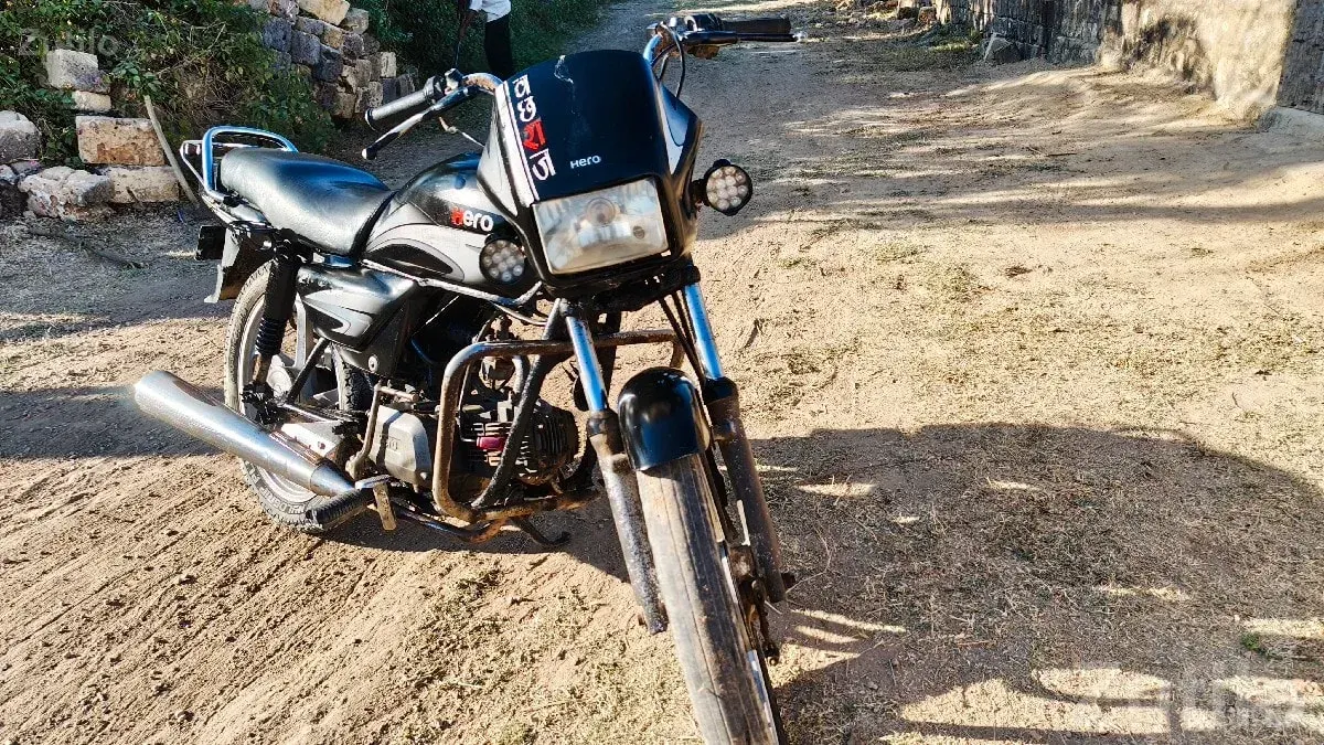 Hero Splendor 2012 Used Bike for Sale - Bikes - Bhanvad - Image 2