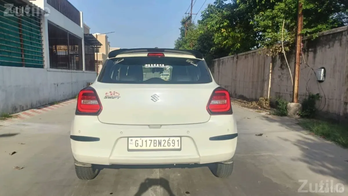 2020 Maruti Suzuki Swift VXI Petrol - કાર - ધોળકા - Image 4