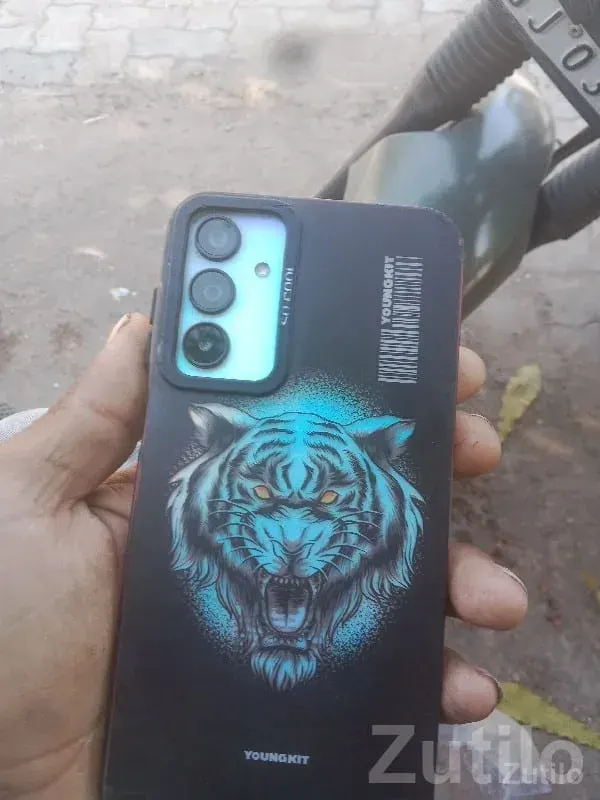 Used Samsung Android Smartphone - મોબાઇલ ફોન - ભેસાણ - Image 2