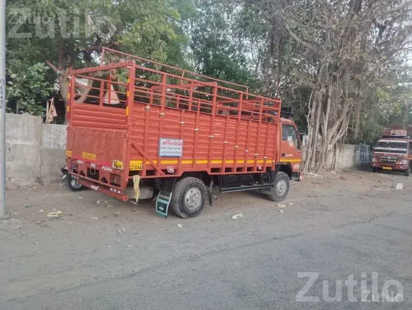 Eicher 10.59 Truck 2015 Running Vehicle - ટ્રક અને લોરી - અમદાવાદ શહેર - Image 3