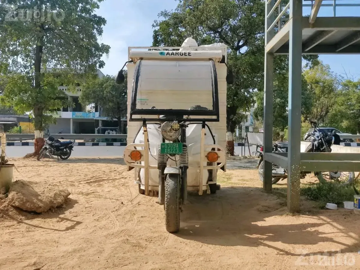 2024 Auto Rickshaw First Owner for Sale - ઓટો રિક્ષા - ગાંધીનગર શહેર - Image 3