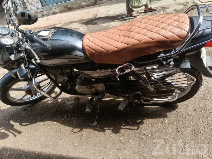 2014 Hero Splendor Plus Motorcycle - બાઇક્સ - ધોરાજી - Image 2