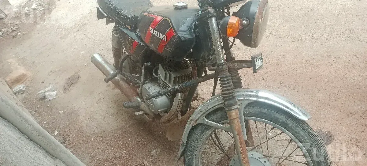 Suzuki Max 100 Running Bike with 60+ Mileage - Bikes - Junagadh City - Image 2
