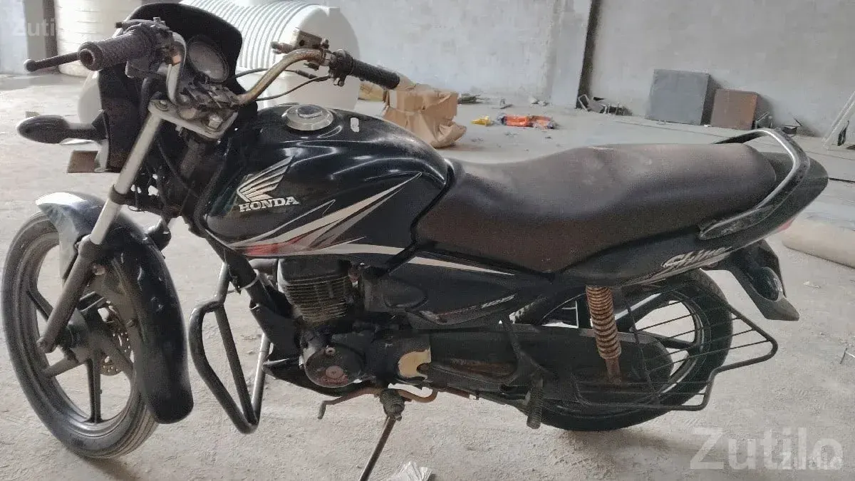 Hero Honda Shine 2011 Used Bike - Bikes - Khambhalia - Image 3
