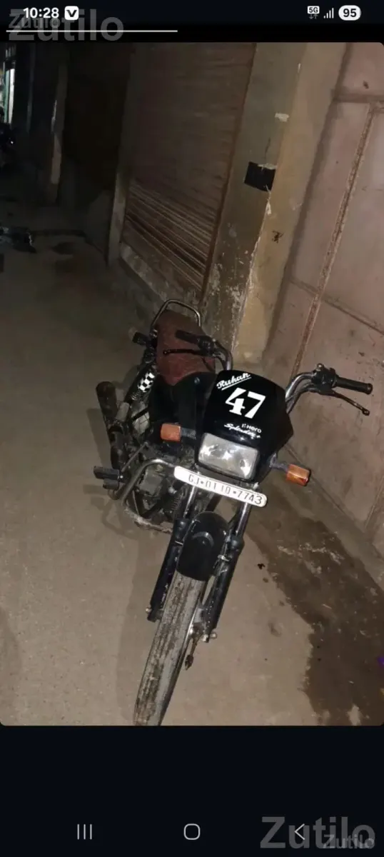 Hero Splendor Motorcycle - Bikes - Rajkot City - Image 3