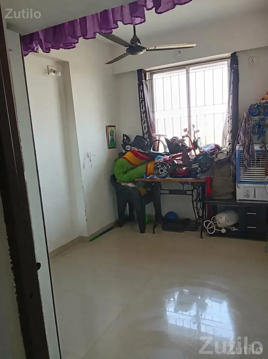 1 BHK Flat for Sale in Vatva Ghodasar - House for Sale - Bavla - Image 3