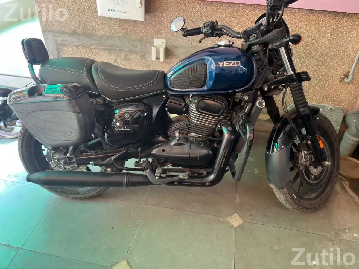 Yezdi Roadster - Bikes - Vadodara City - Image 2