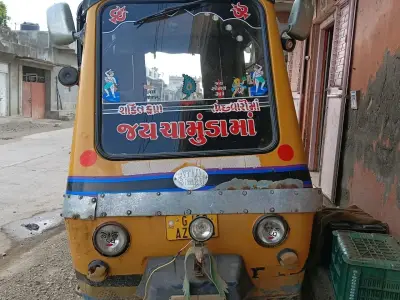 2014 Diesel Auto Rickshaw 2014 Diesel Auto Rickshaw