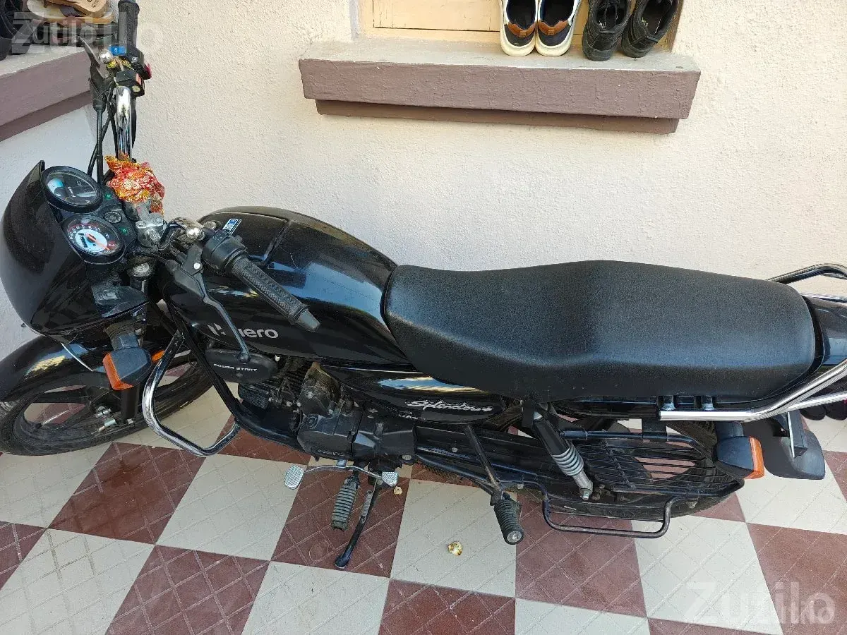 Hero Splendor Plus 2024 Second Owner Bike - Bikes - Porbandar City - Image 2