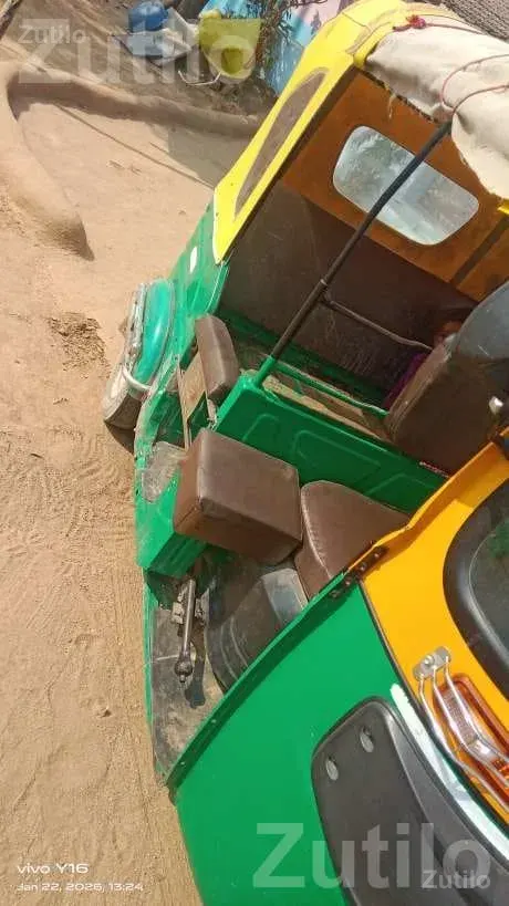 Bajaj CNG Auto Rickshaw BS6 2022 Model - Auto Rickshaws - Amirgadh - Image 5