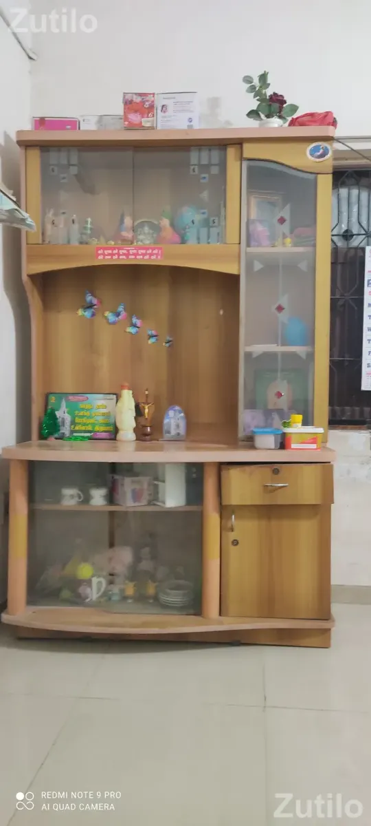 Cupboard  - વોર્ડરોબ, કબાટ અને સ્ટોરેજ - વડોદરા શહેર - Image 3
