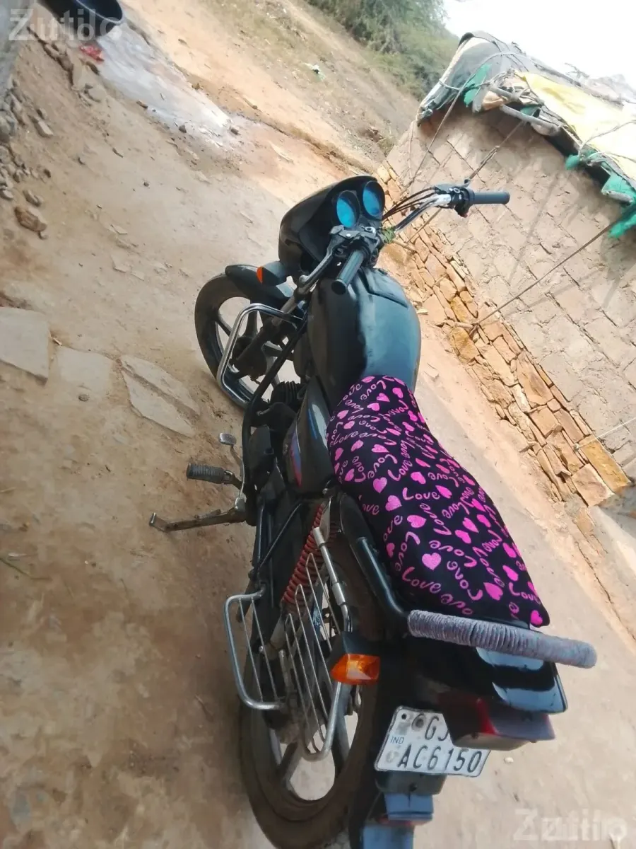 Black Commuter Bike in Good Running Condition - Bikes - Rapar - Image 2