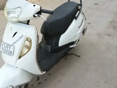 Suzuki Access 125 2012 Scooter
